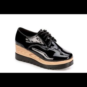 Wanted shoes patent leather